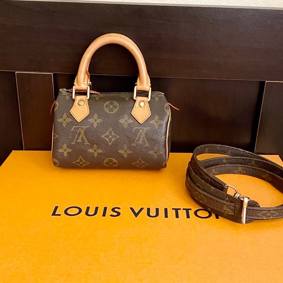 SALE‼️🤎Louis Vuitton Mini speedy crossbody🤎 - Picture 2 of 15